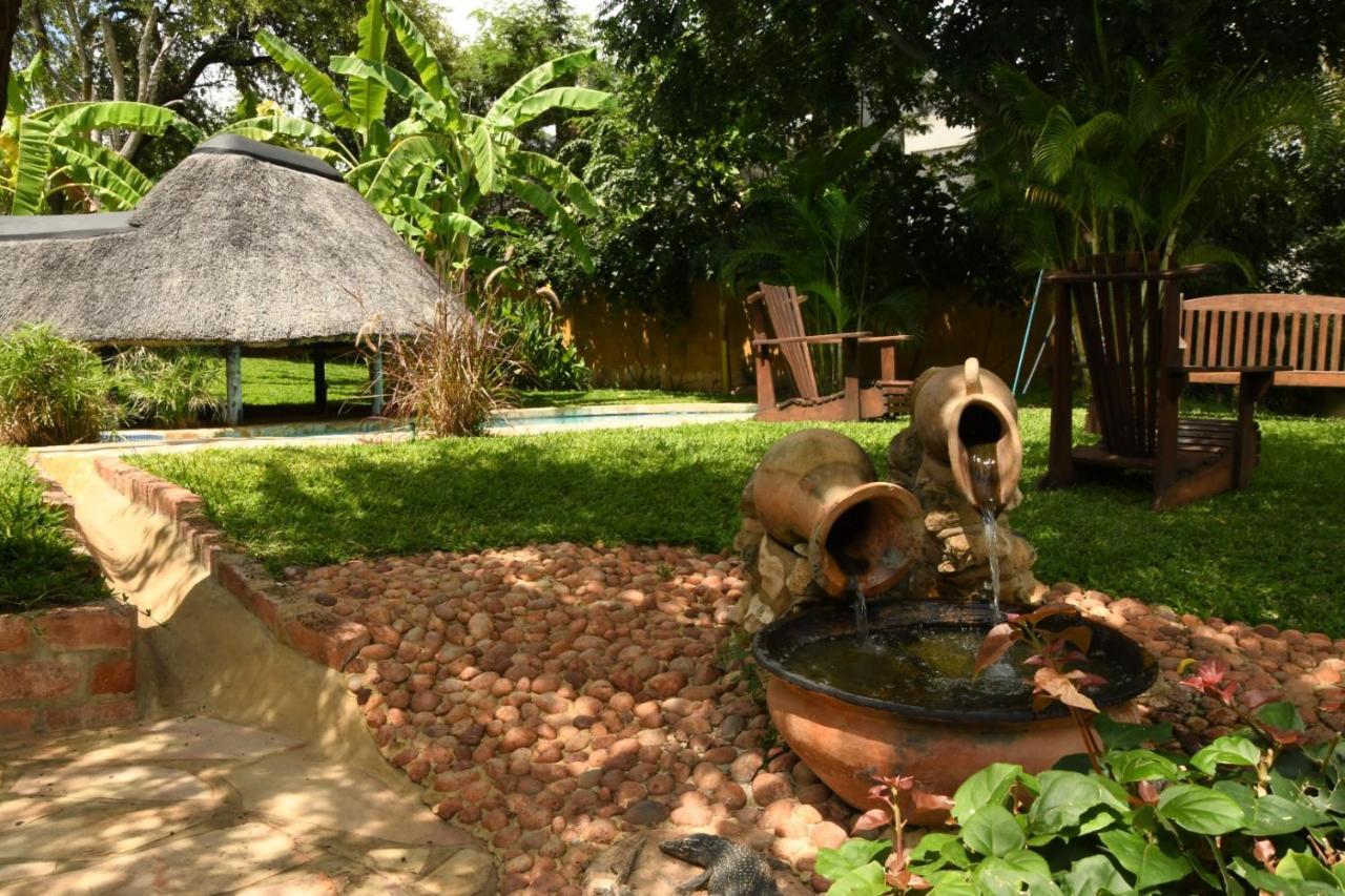 Tambuti Lodge Рунду Екстериор снимка